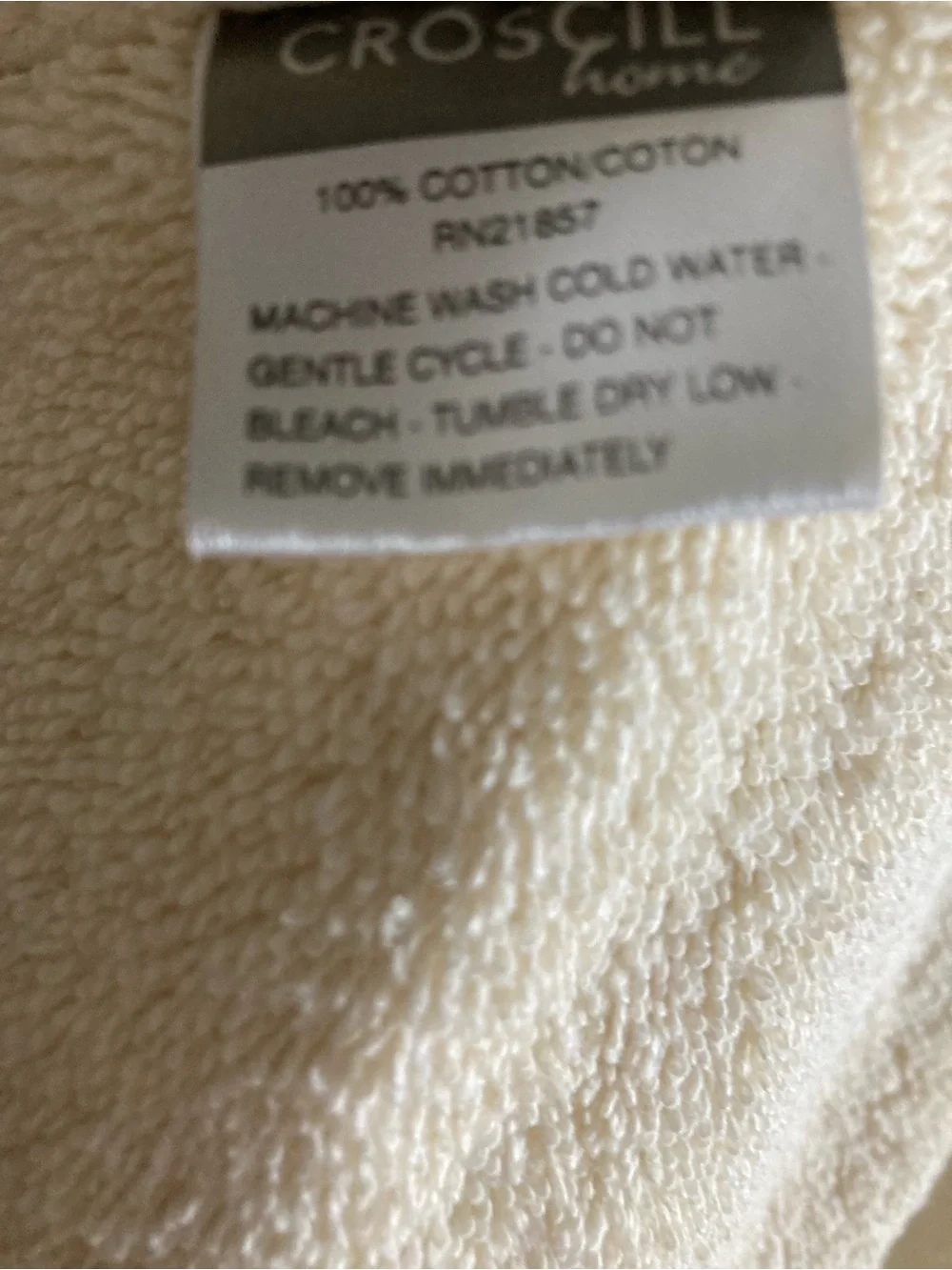 2 Croscill Home Hand Towels